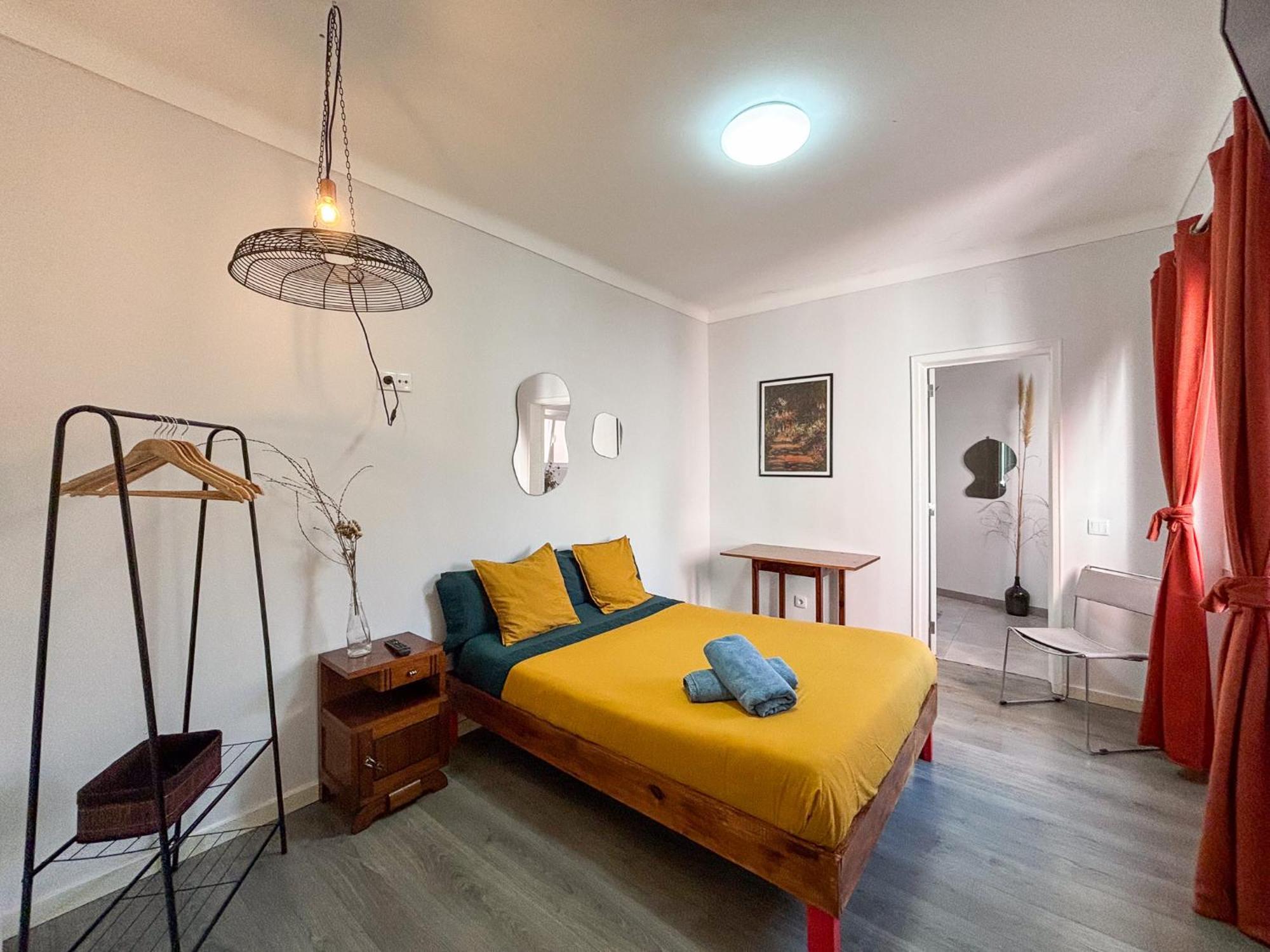 וילה פרנקה דה שירה Aquarela Do Tejo Guesthouse מראה חיצוני תמונה