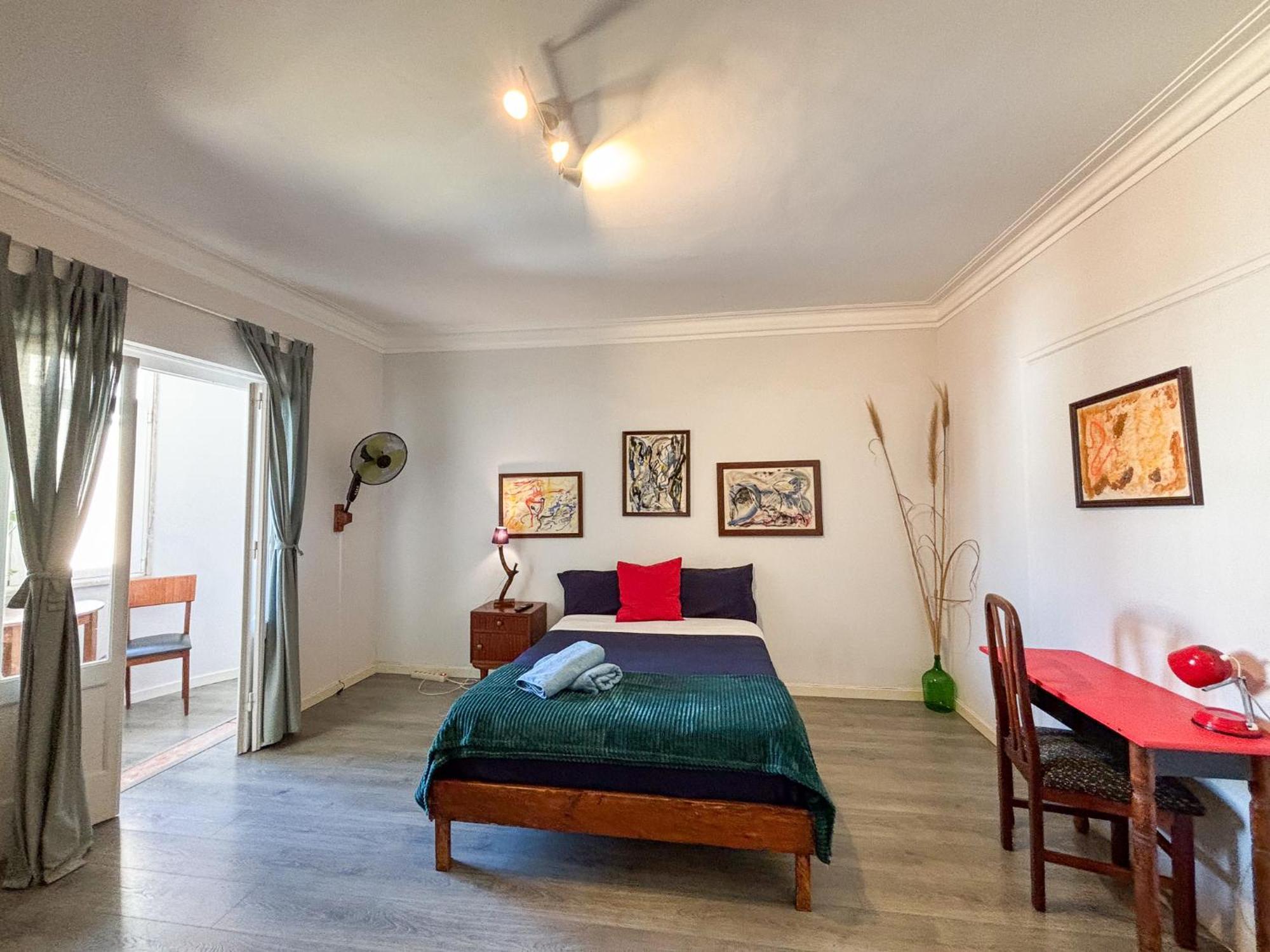 וילה פרנקה דה שירה Aquarela Do Tejo Guesthouse מראה חיצוני תמונה